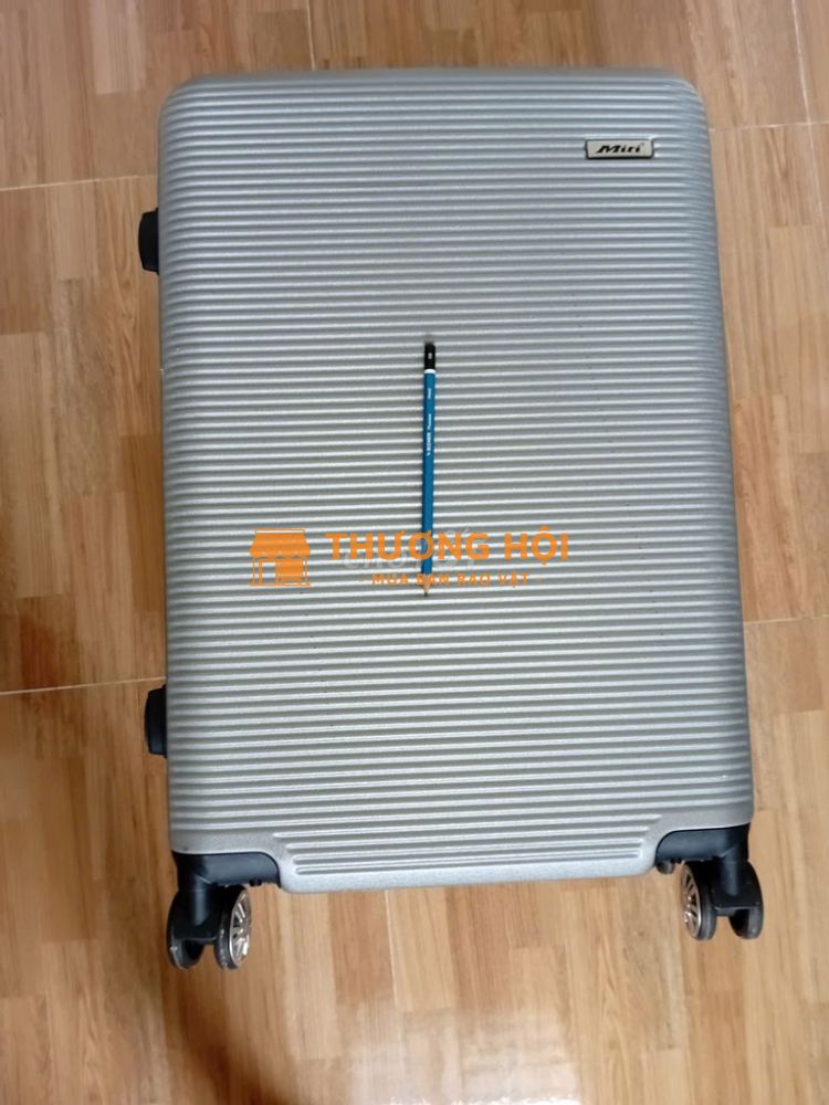 Vali Nhựa Miti Size M 24" Cao 64cm Mới 95%
