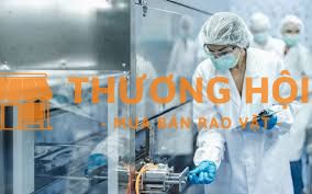 NHÂN VIÊN QC TRÊN DÂY CHUYỀN