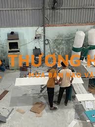 Tuyển thợ hoặc phụ làm nội thất nhựa