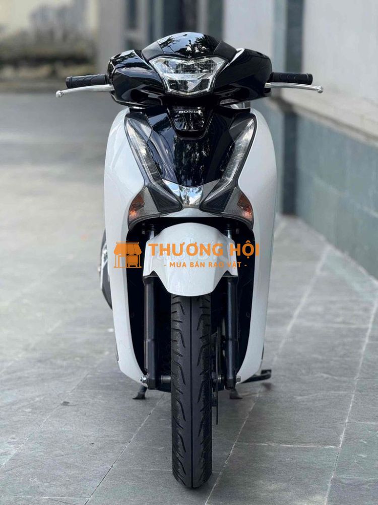 SH 125i 2018 BSTP 92628 TRẮNG ĐEN