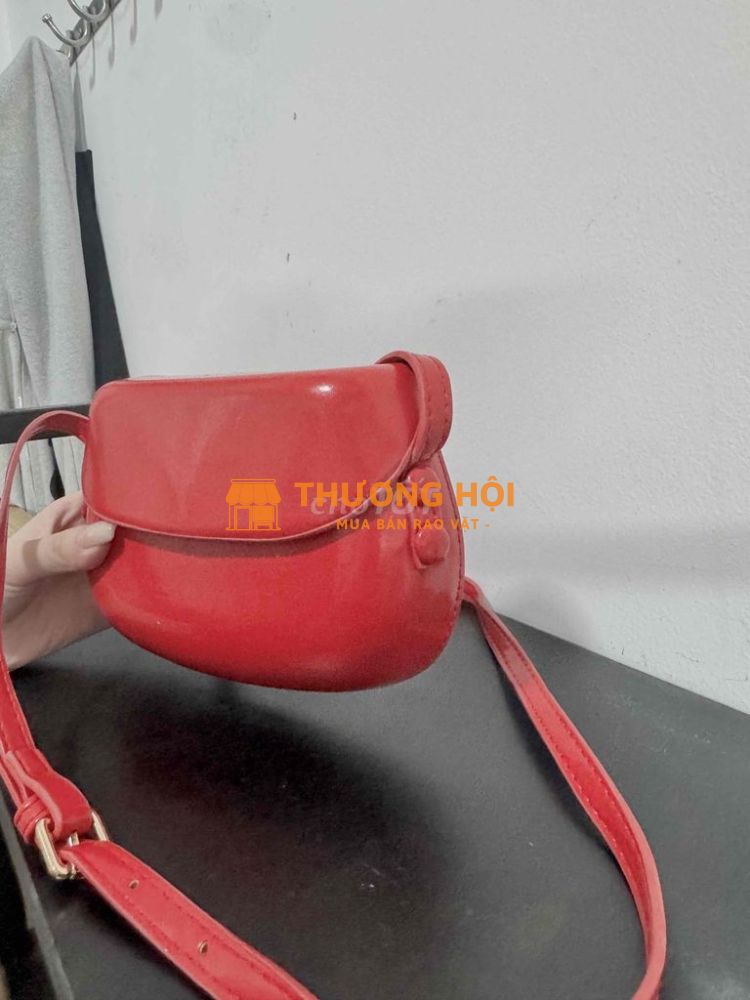 túi xách/ túi đeo chéo cứng cáp