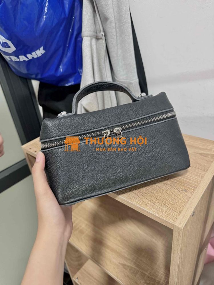 túi hộp đen sang chảnh hong cần thêu thùa