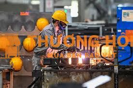 công nhân thợ cơ khí