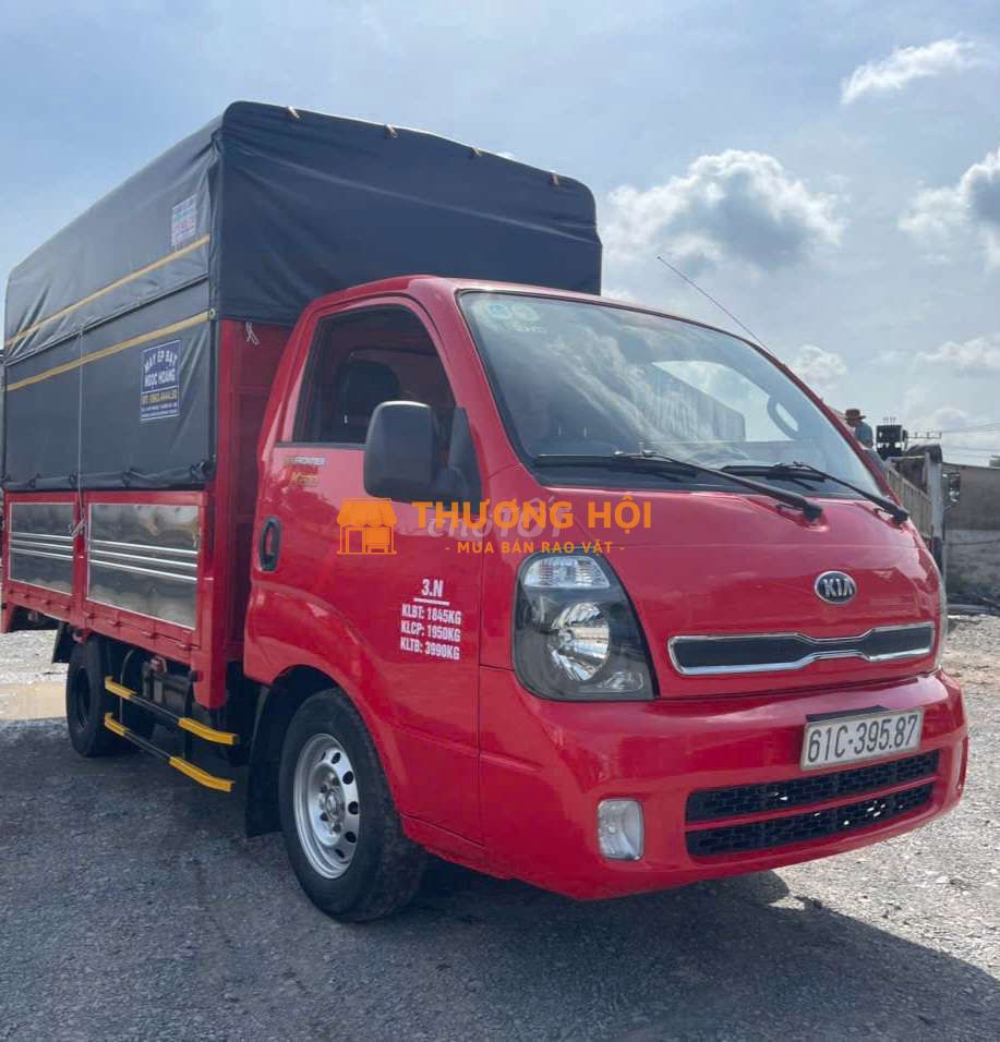Bán gấp kia 1.9 tấn đời 2019 thùng bạt 3m2