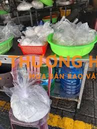 Tuyển nữ bán bún + phụ việc nhà
