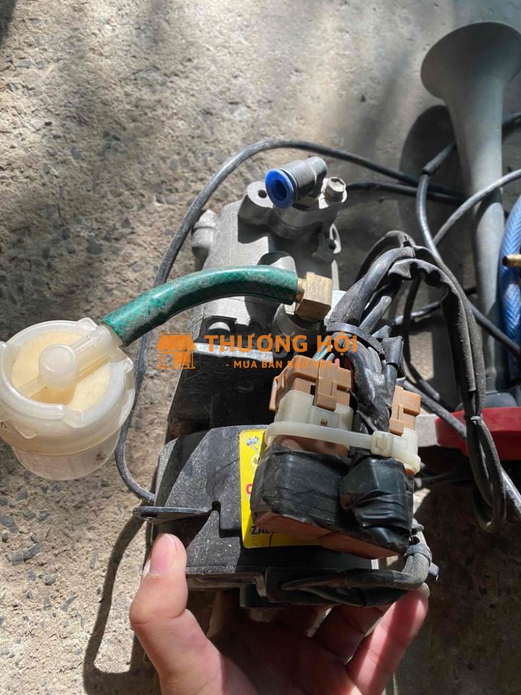 cần bán ken lốc 12v còn sử dụng tốt