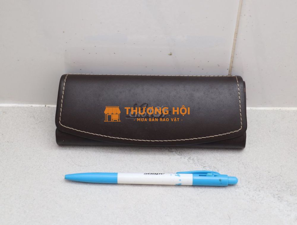 Hộp đựng mắt kính của Hàn xuất Nhật