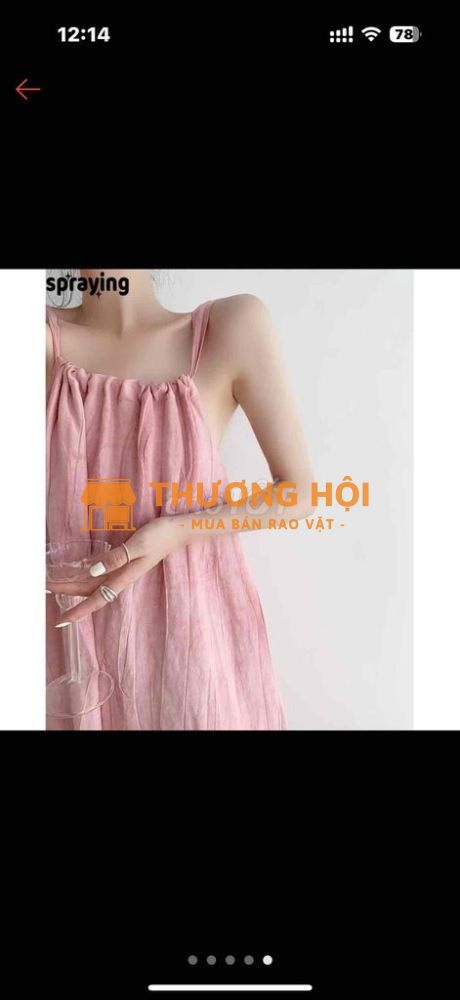 đầm hong nữ mới mua chua mặc