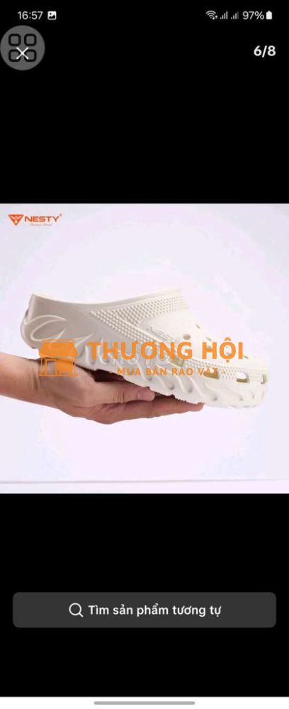 Giày mua rộng nên pass lại , size 44 aididas chính hãng  SĐT liên hệ: 0901398748