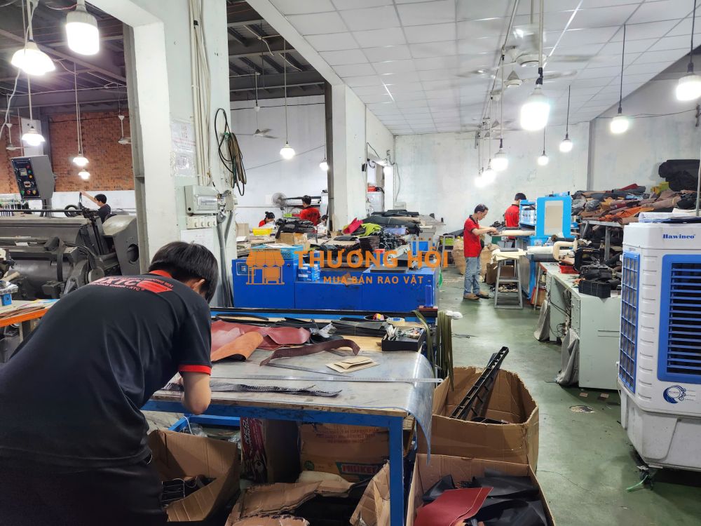 XƯỞNG TRƯỜNG CHINH XTC – ĐỊA CHỈ XƯỞNG MAY ĐỒ DA UY TÍN CHO NHÀ THIẾT KẾ