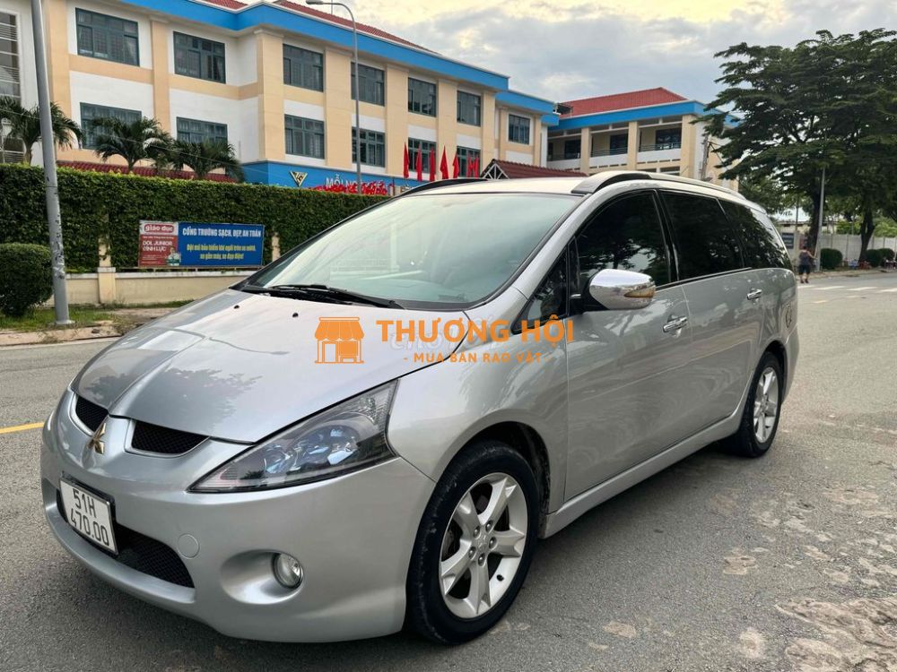 Mitsubishi Grandis 2008 2.4 AT - 92000 km