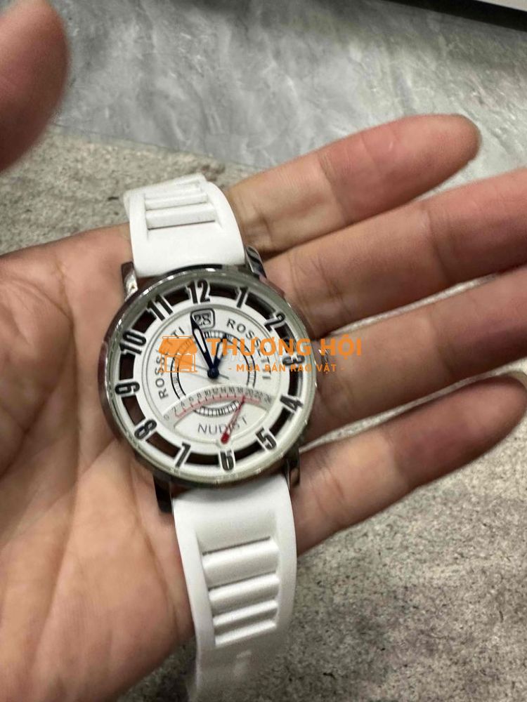 Thanh lý đông hồ chíng hãng nhật mới 90%