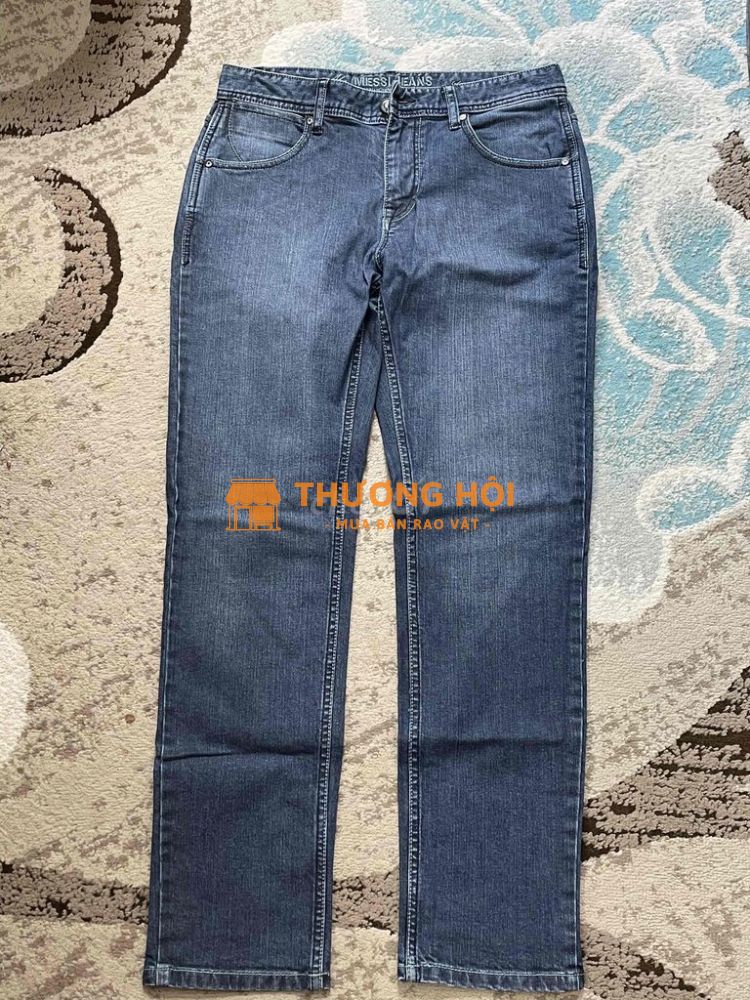 Quần Messi Jeans dáng đứng Size 32 màu xanh