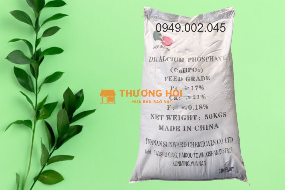 DCP (Dicalcium Phosphate) cung cấp Canxi giúp tôm mau cứng vỏ