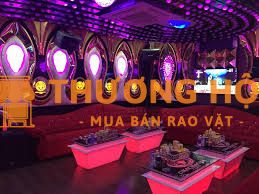 CẦN GẤP GẤP GIÁM SÁT KARAOKE