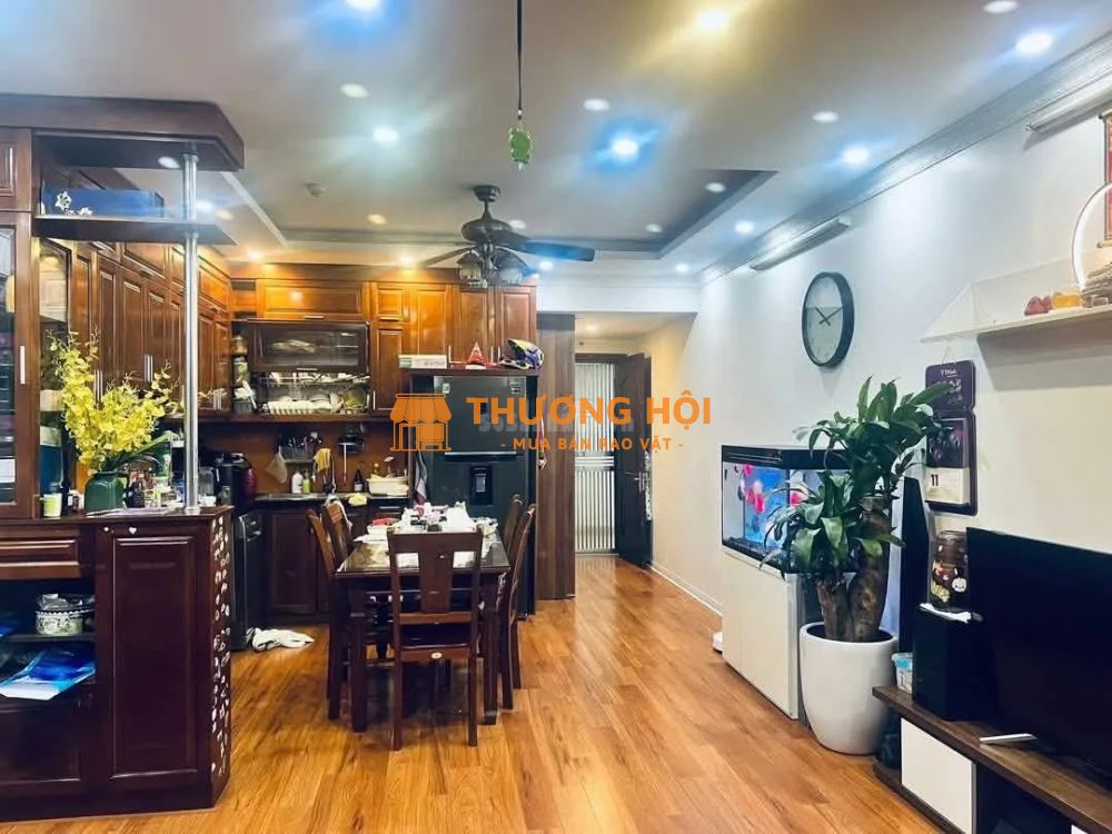 BÁN GẤP CĂN HỘ 2 NGỦ – TẦNG TRUNG – KVKL