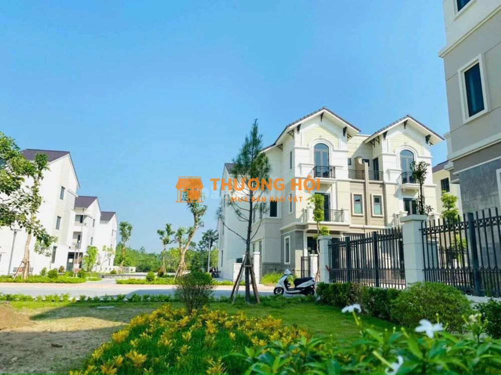 Biệt thự song lập centa city lô góc, hướng Nam view vườn hoa, sổ đỏ lâu dài, 3 tầng hoàn thiện ngoà