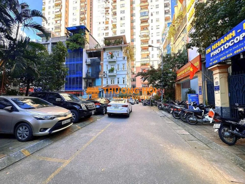 Biệt thự phố Phạm Văn Đồng, 188m2 x 5 tầng, MT10m, giá 43 tỷ