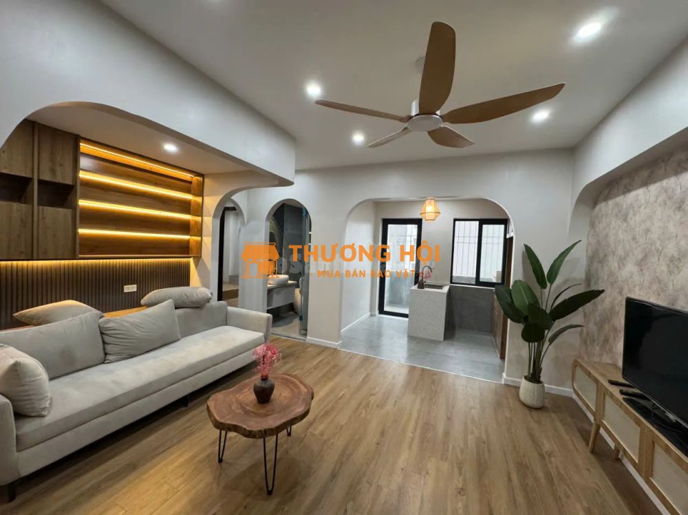 Biệt thự liền kề phố Lê Văn Lương, gara, 2 mặt thoáng,150m2, 5 tầng, MT 7.2m, Giá 52.5 tỷ