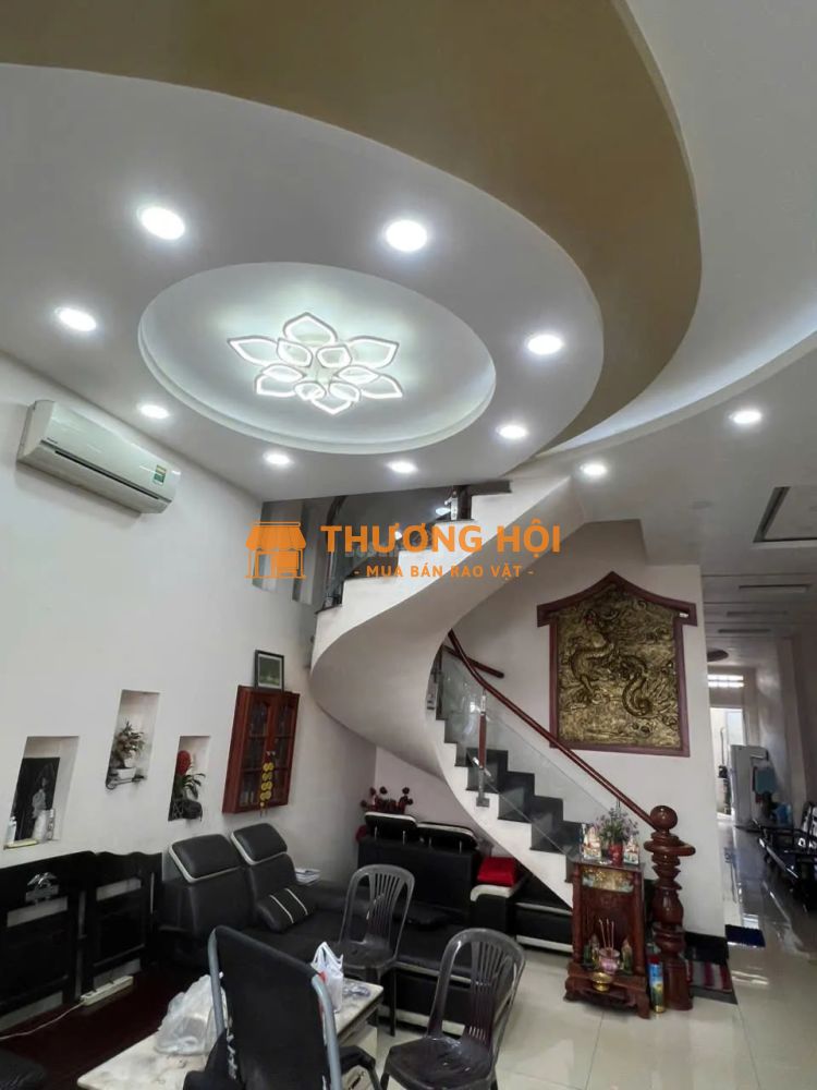 CHỦ CẦN BÁN SIÊU PHẨM 2 MẶT TIỀN TRUNG TÂM Q 2 CŨ - TP HCM