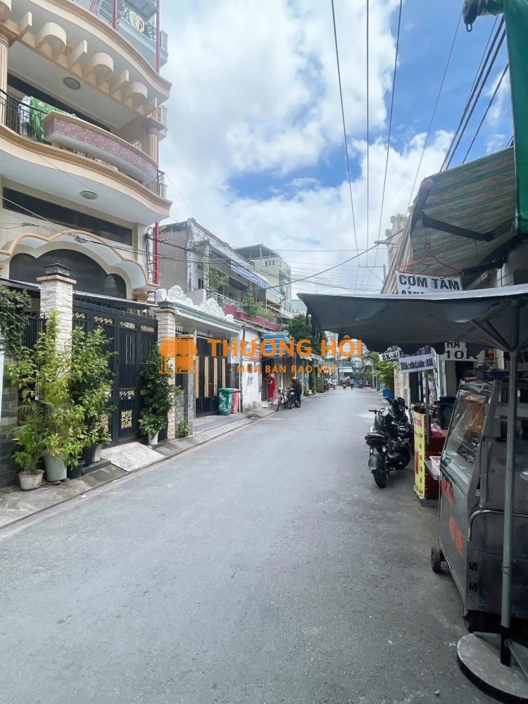 Hẻm Xe Tải 8M TRỊNH ĐÌNH TRỌNG TÂN PHÚ - Sát Q.11 - 100M2 - 3 TẦNG NHÀ ĐẸP, MỚI Ở NGAY - NHỈNH 10