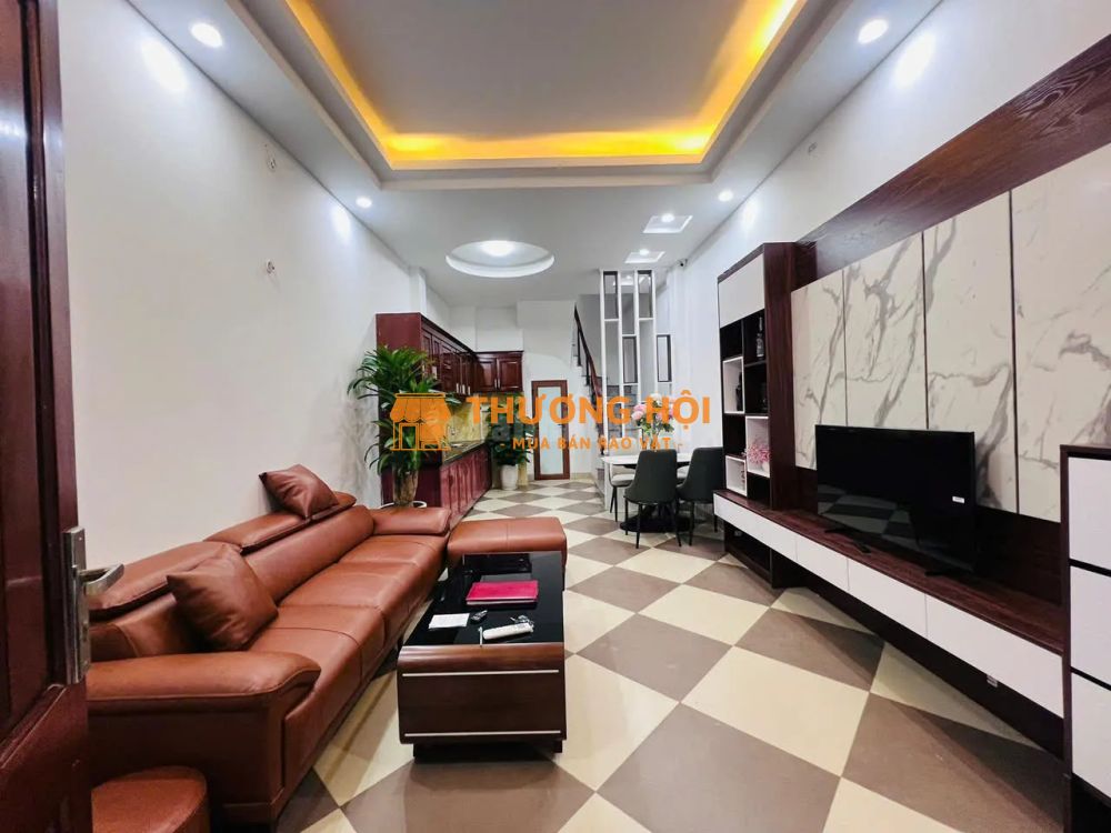 CHÍNH CHỦ DOÃN KẾ THIỆN - CẦU GIẤY- 38M2-6 TẦNG THANG MÁY- NHỈNH 10đ - Ô TÔ ĐỖ CỔNG