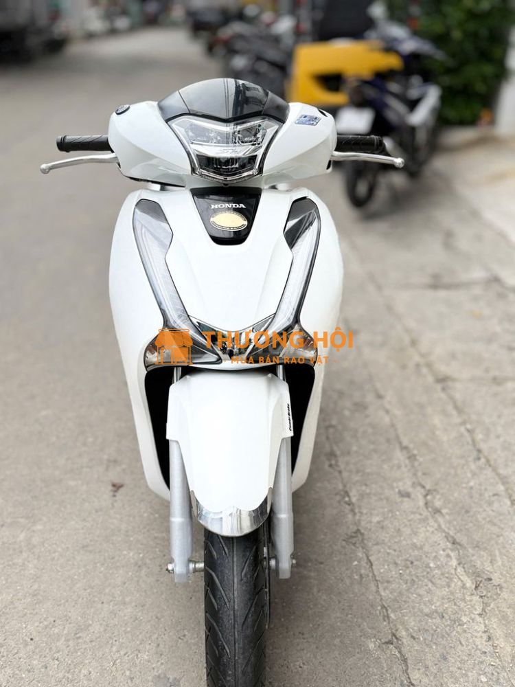 SH đèn led, 2019, máy 150, dán nilon, lốp theo xe