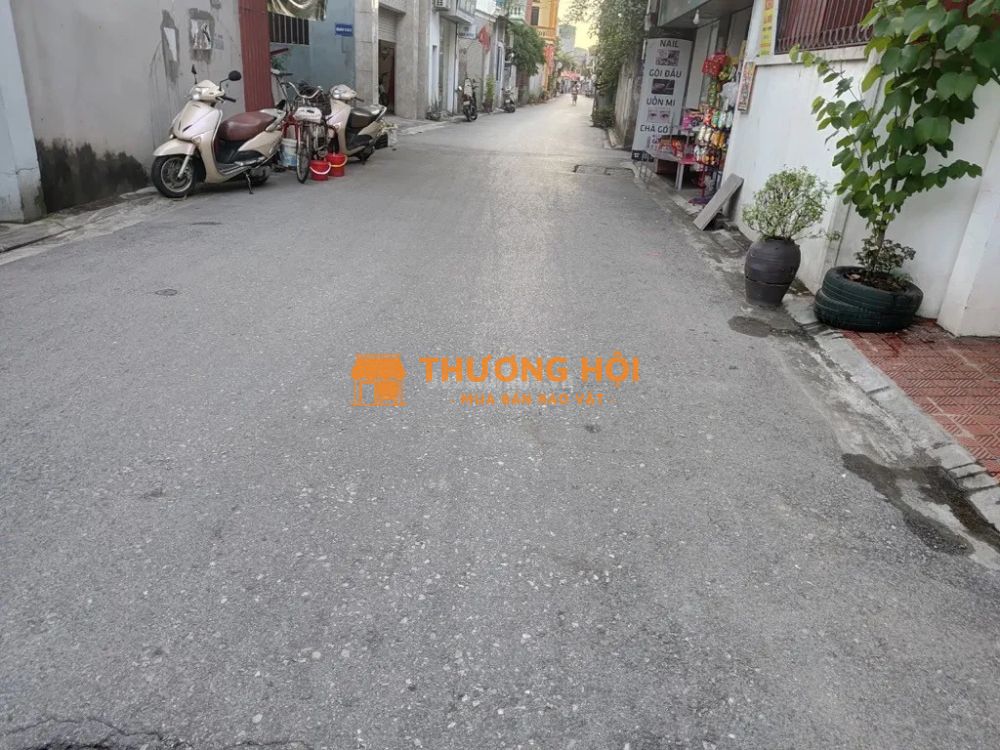 BÁN 65m ĐẤT VUÔNG VẮN - Ô TÔ VÀO ĐẤT. CỔ BI CHỈ NHỈNH 4 TỶ.