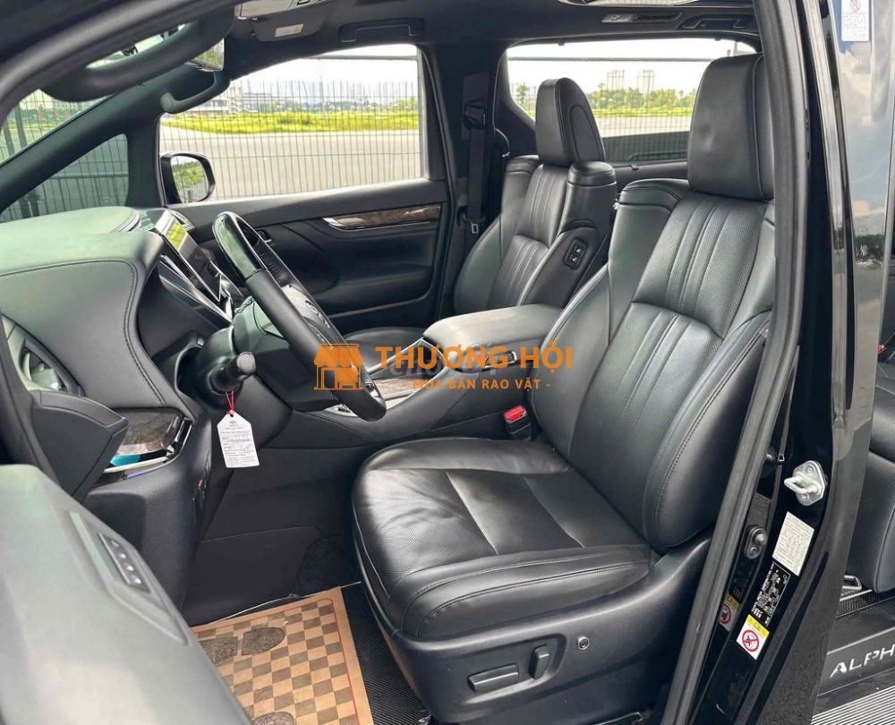 Toyota Alphard 3.5V6 sx 2018 màu đen