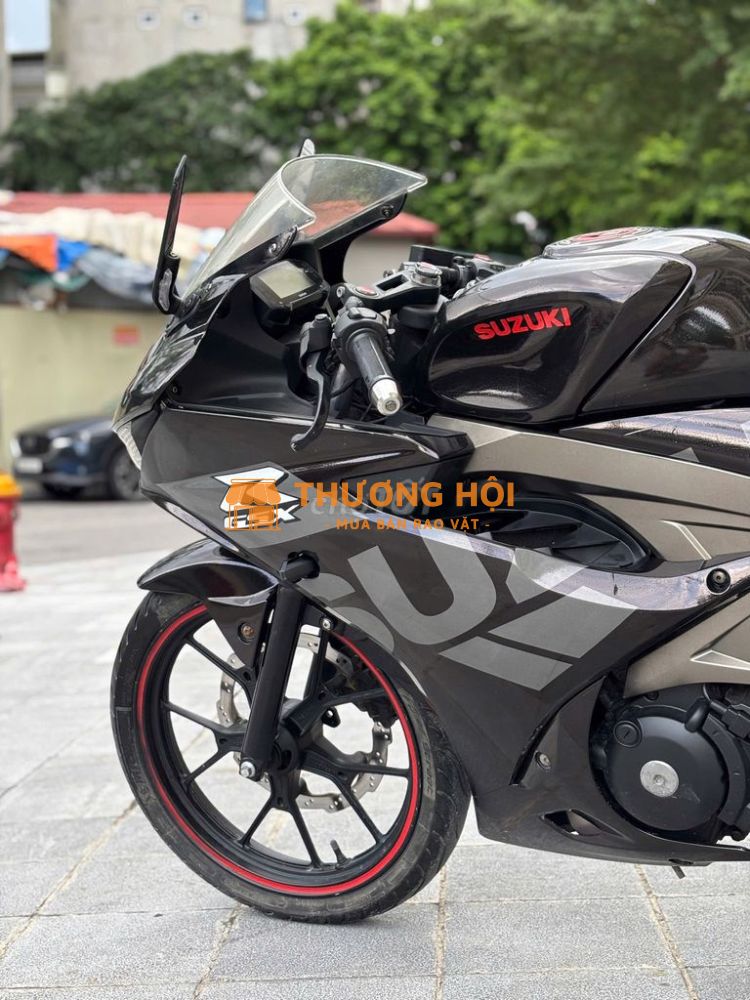 xe zin ngoại hình đẹp góp 5tr nhận xe