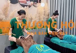 Tuyển nữ KTV Massage Body tay nghề tốt