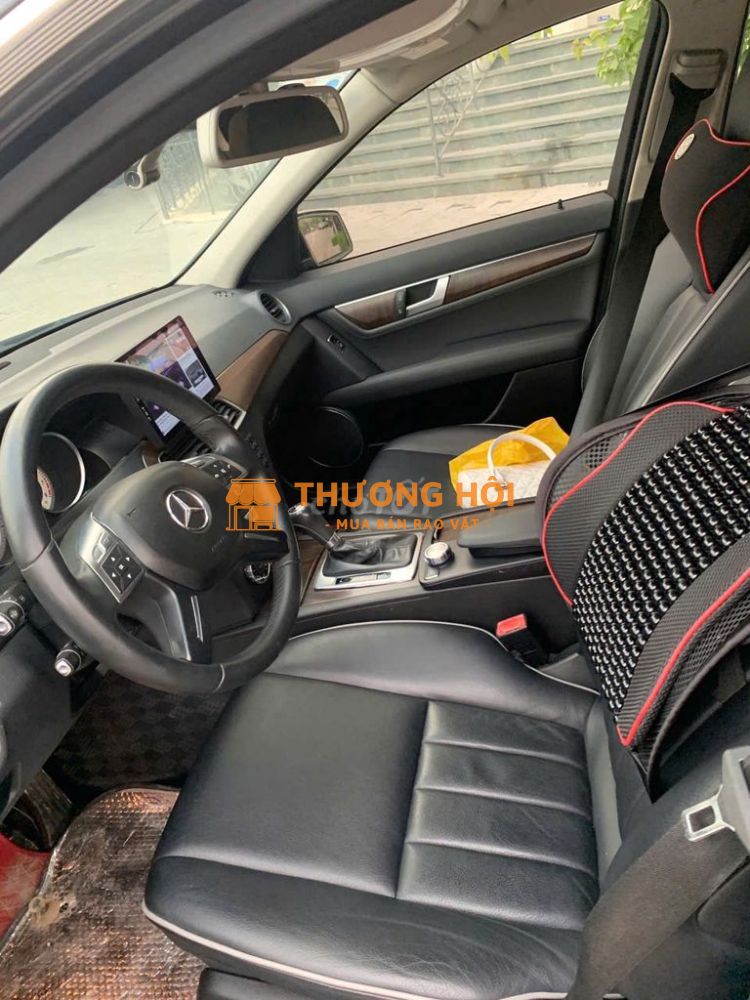 Mercedes Benz C250 2012 màu đen