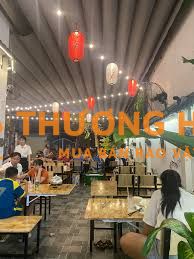 TUYỂN 01 BẾP THỚT NHÀ HÀNG