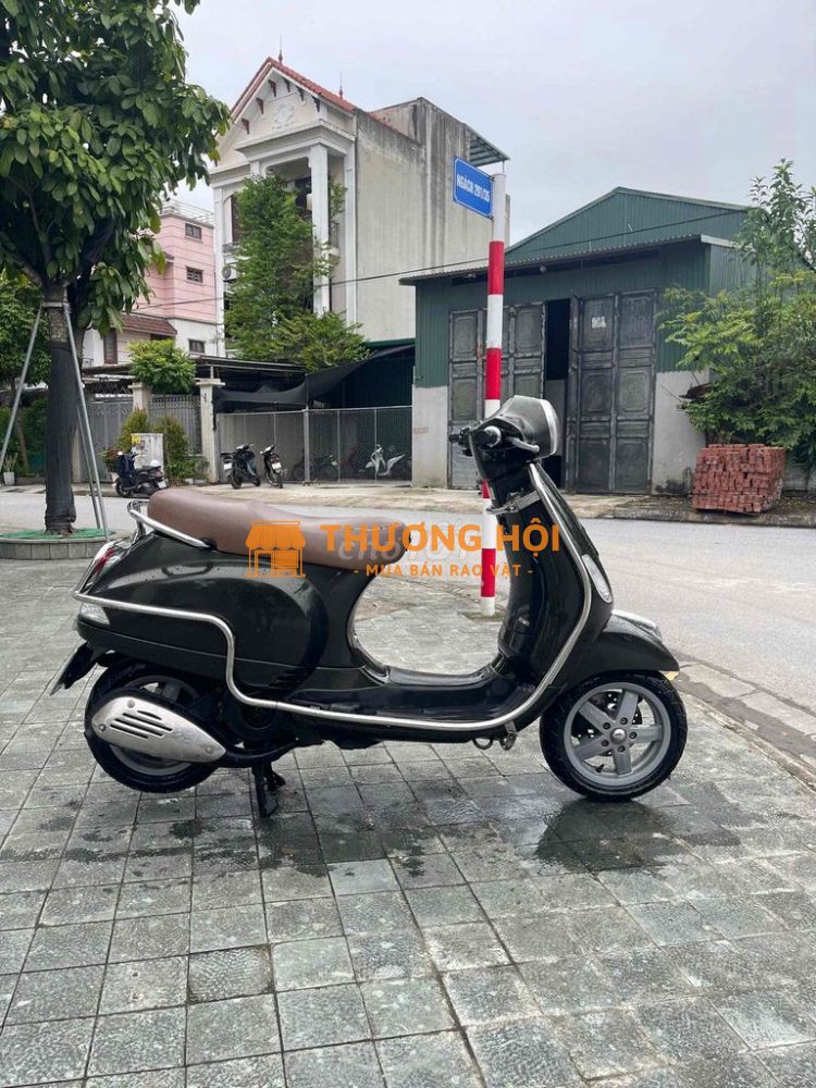 VESPA Nguyên Bản 2013 Chất _Bảo Hành Dài Hạn