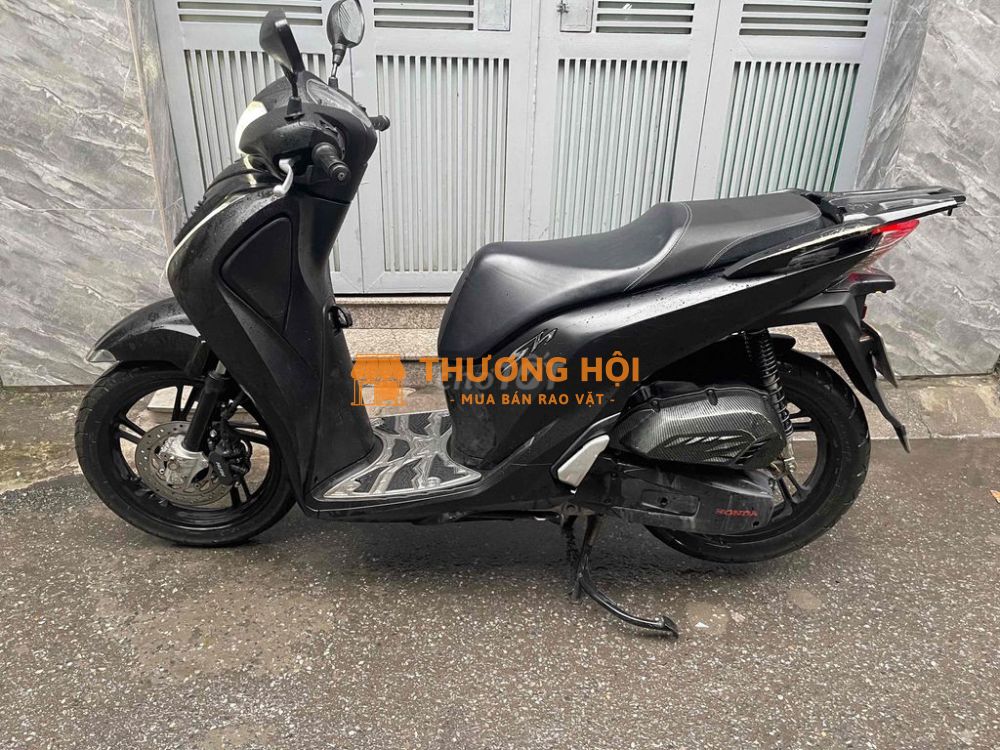 SH 125 2018 Đen Nhám Nguyên Zin Đi Ít Cực Chất Ạ