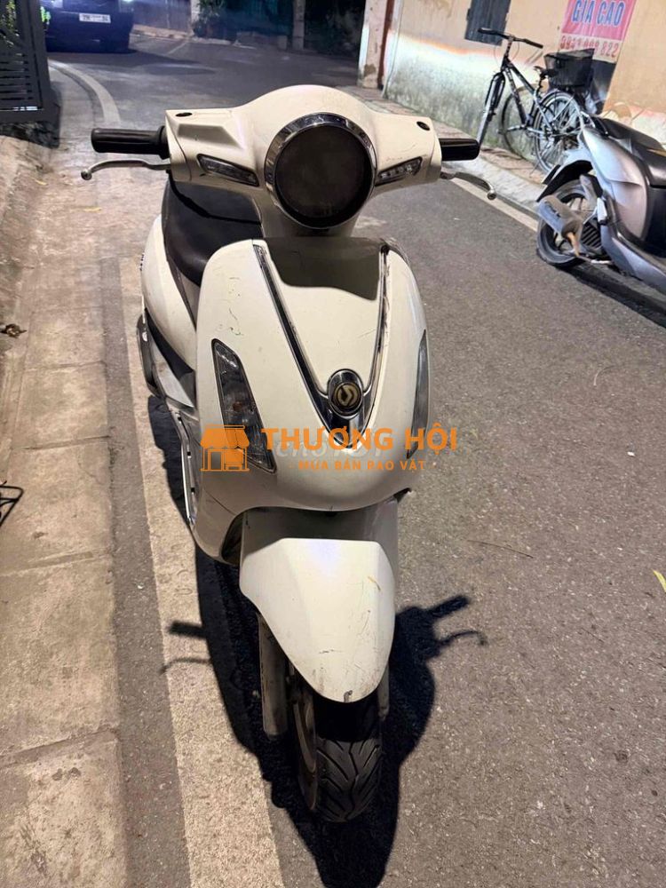 e bán attila xe đi cực ngon tiết kiệm xăng lắm ạ