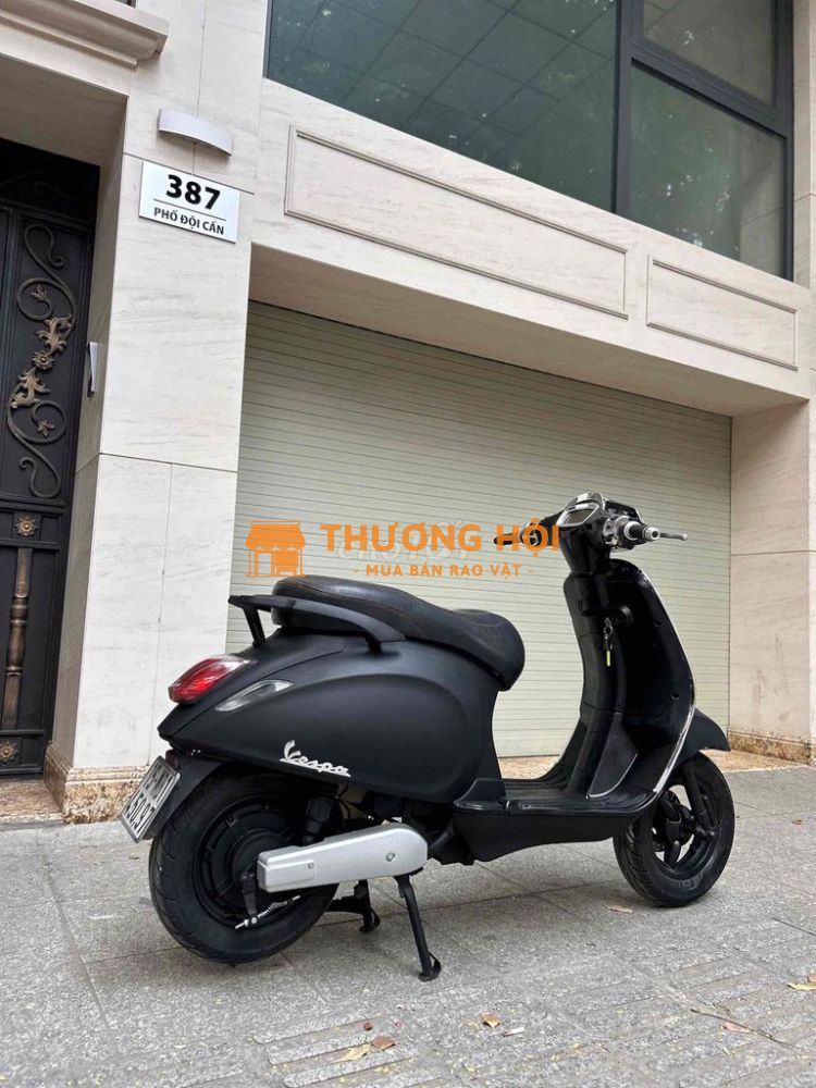 vespa đèn vuông đi ít đẹp như mới