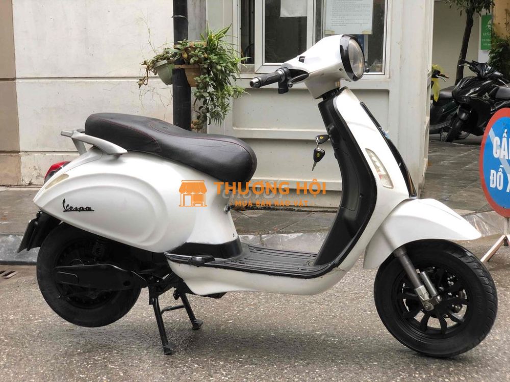 thanh lý xe điện Vespa lành lặn, ngon nghẻ