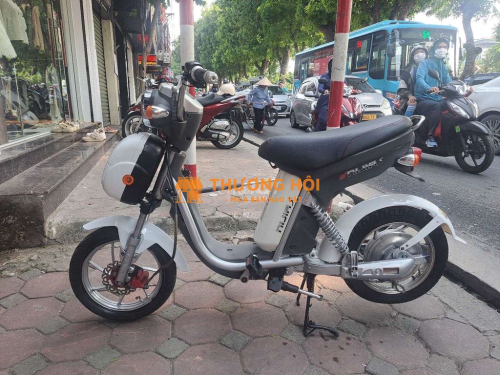 Bán xe điện Nija S đèn led bi cầu