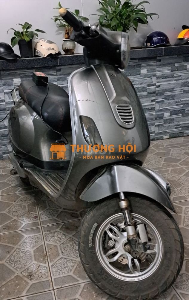 Cần bán xe máy điện Verpa 150 sx tại Đài Loan.