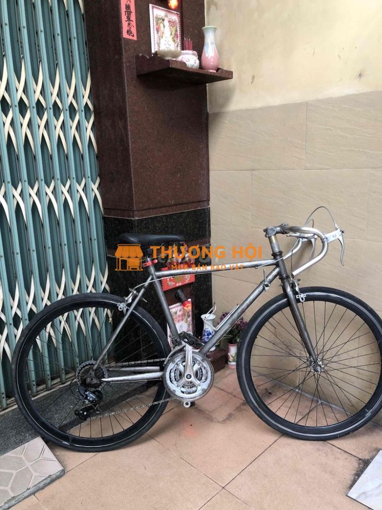 pass lại xe cuộc đua nhật bánh 700c