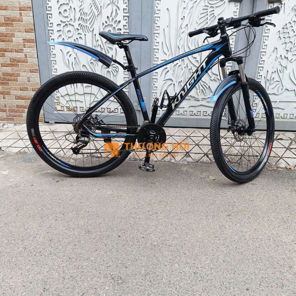 Xe đạp địa hình Knight khung nhôm Anh Quốc