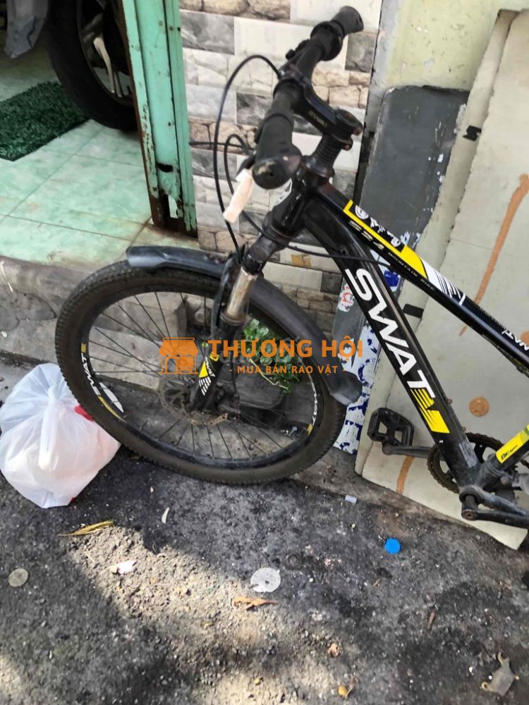 Xe đạp SWAT Kim loại Đen