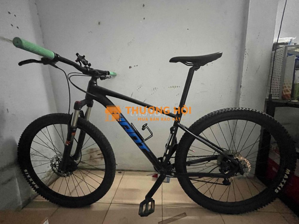 cần bán xe do không còn nhu cầu sử dụng