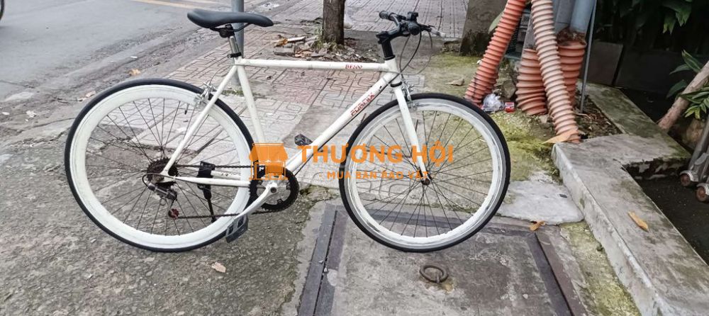 XE ĐẠP FORNIX CÓ ĐỂ LÍP SAU BÁNH 700C