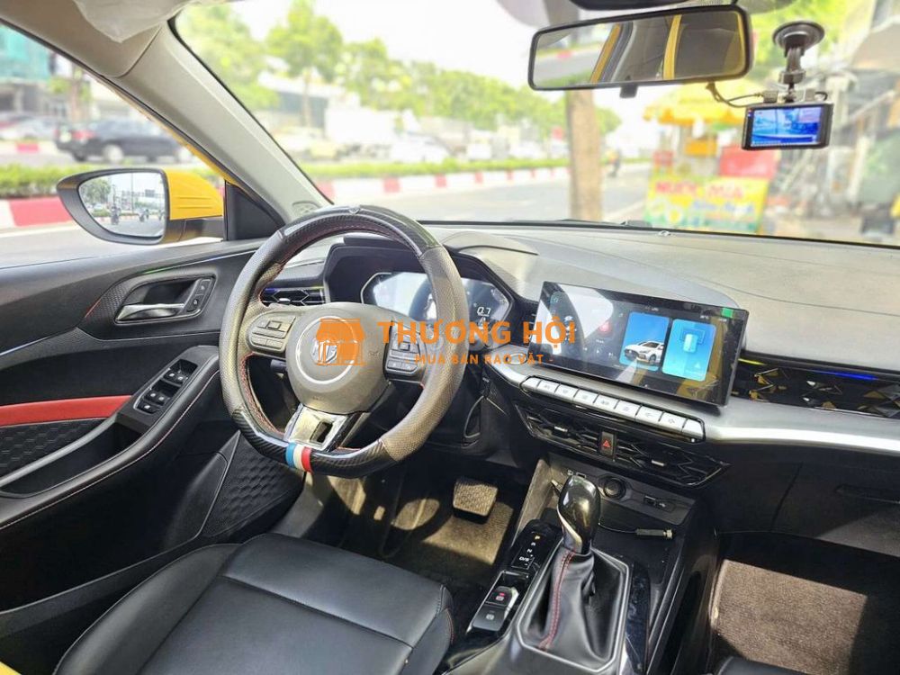 MG 5 LUXURY SX 2022 ODO 8.000 KM