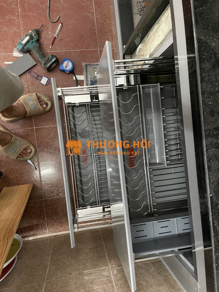 Kệ Xoong Nồi Nan Dẹt SUS 304 Cánh Kéo Cao Cấp, An Toàn, Hiện Đại TaKing