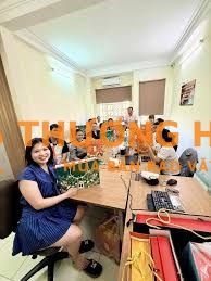 TUYỂN NV LIVETREAM, QUẢN LÍ SÀN TMĐT, ĐÓNG GÓI