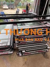 Tuyển dụng thợ nhôm kính