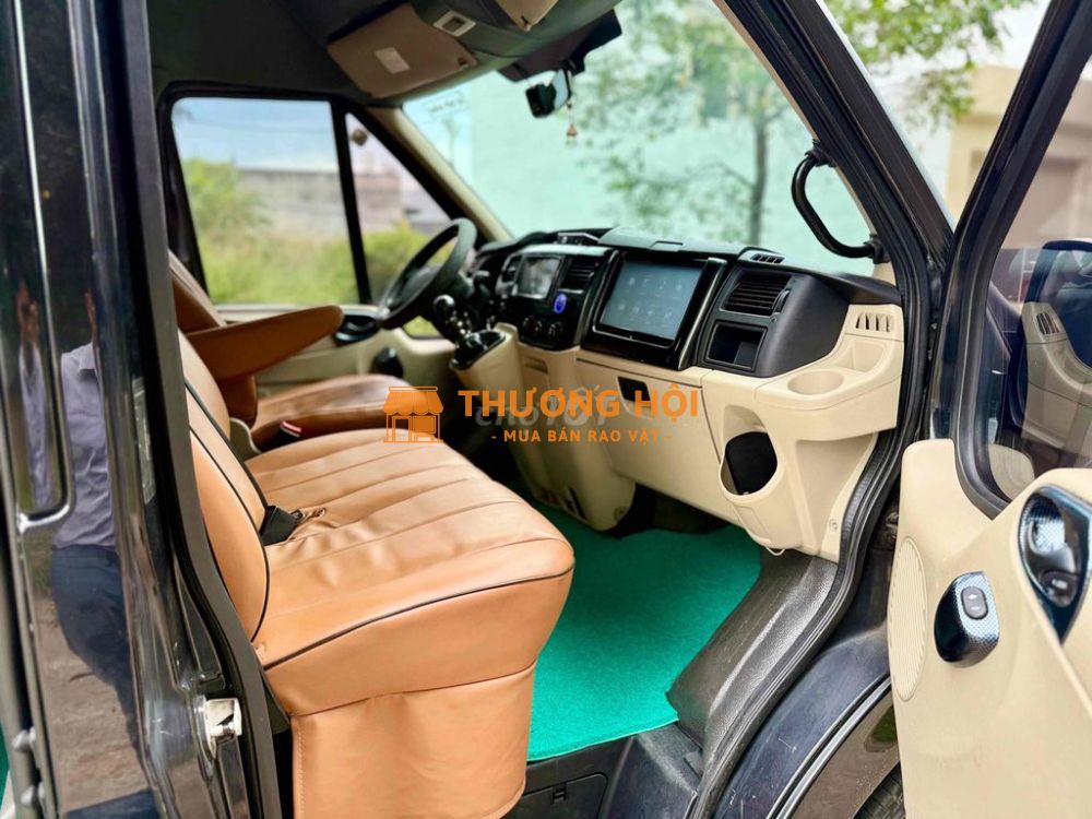 Ford Transit 2018 limousine- 85000 km 9 chỗ